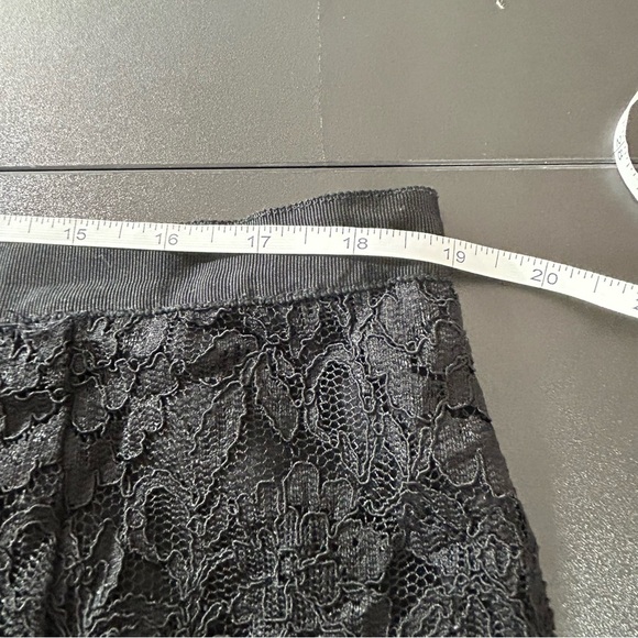 Old Navy Lace Skirt A-Line Black Fully Lined Plus Size 18 Holiday Party - Picture 6 of 7